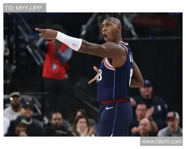 马刺与快船激战回顾球员表现分析与未来展望