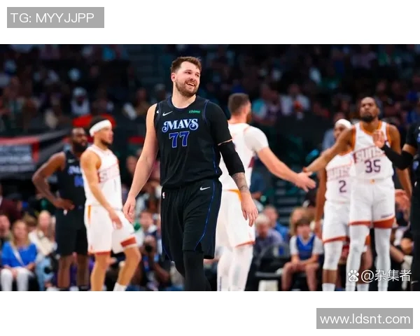 东契奇狂砍73分刷新现役得分纪录独行侠成功终结太阳11连胜传奇之路