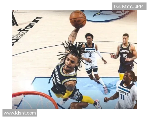 王少杰的奋斗历程与成就探索：从普通青年到行业领军人物的成长之路