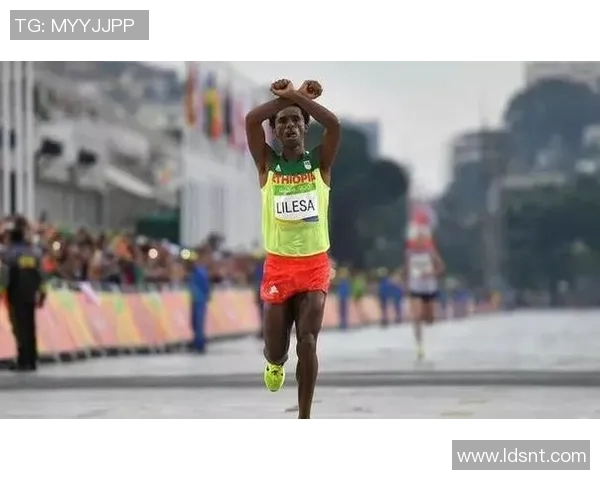 成都乒乓球队在大满贯赛事中的耐力表现分析与点评MBA