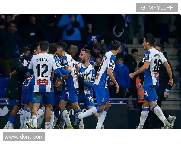 西班人迎战瓦伦西亚争夺西甲积分榜关键三分之战